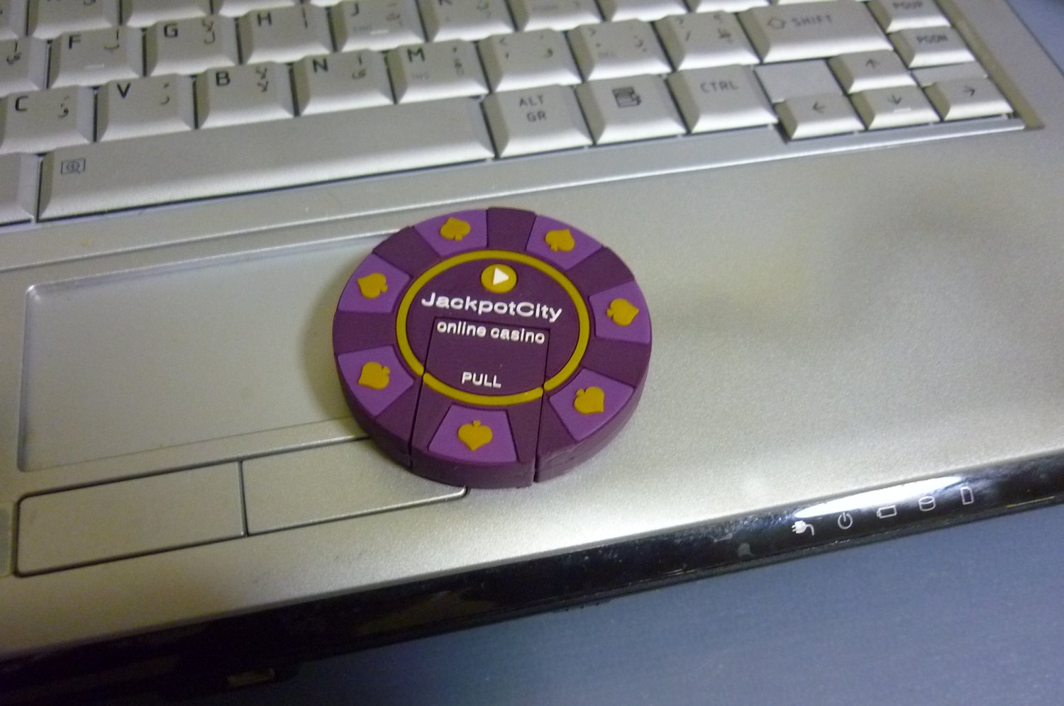 4GB COOL CASINO CHIP Flash Memory Stick Thumb Drive
