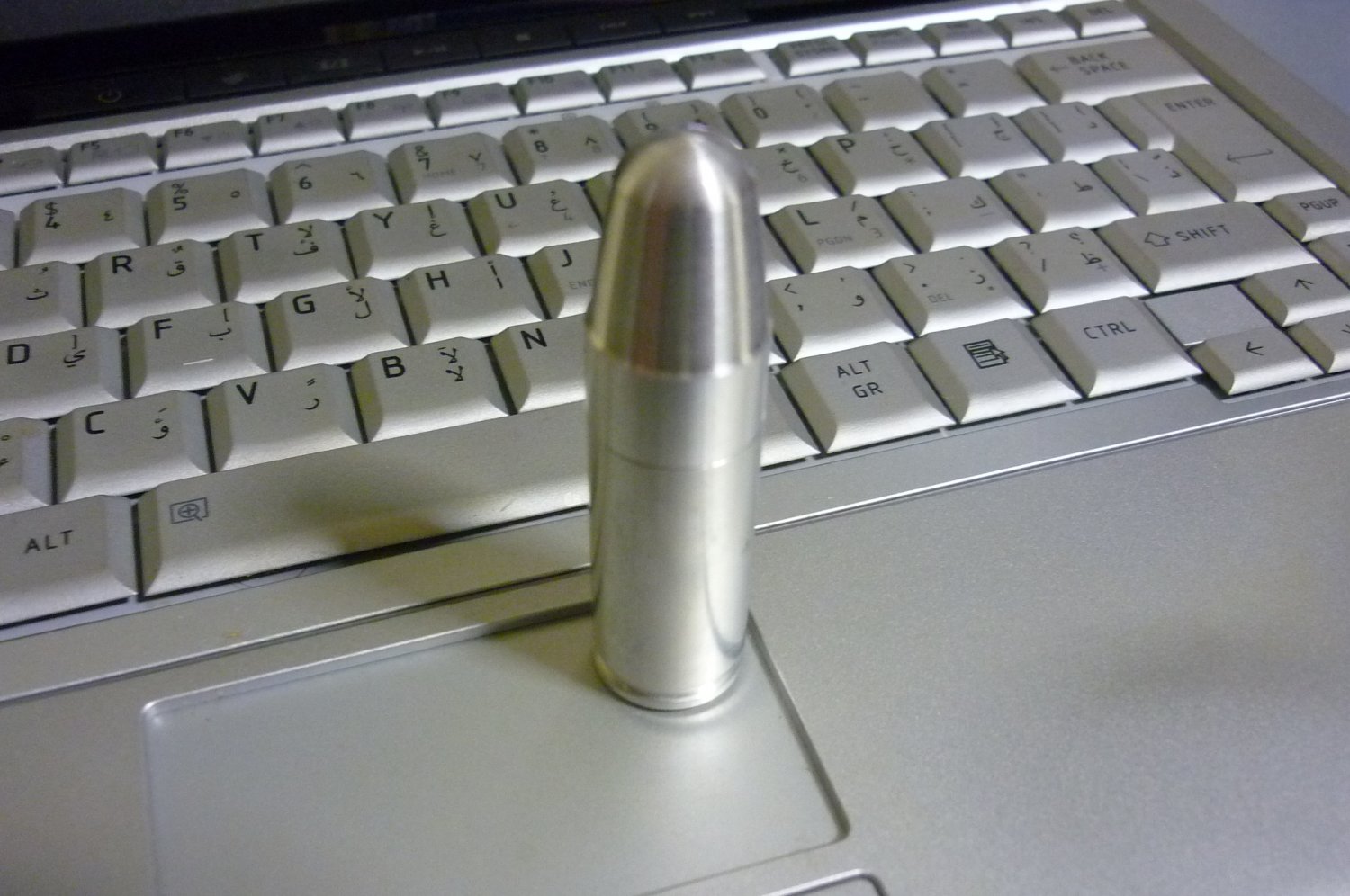4GB COOL SHORT SILVER Flash Memory Stick Thumb Drive