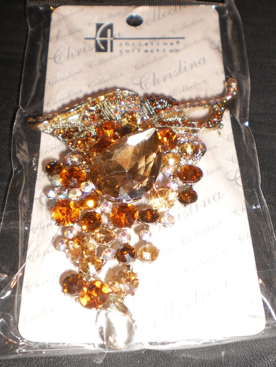 gold rhinestone brooch/pin