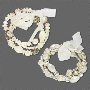 2 Bracelets stretch, acrylic, glass and organza ribbon, cream/clear/silver/brass, 7-1/2 inch