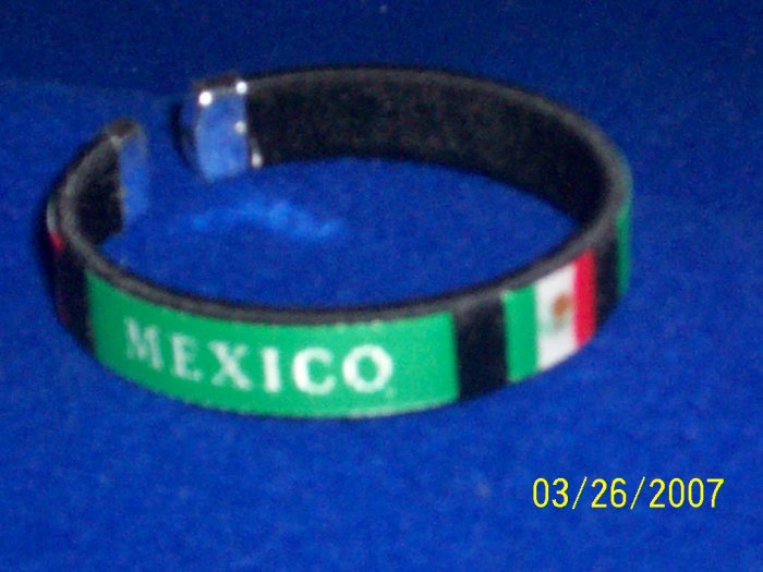 MEXICO Flag Bangle - Black