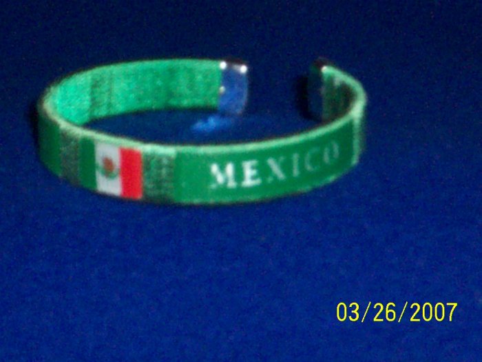 MEXICO Flag Bangle - Green