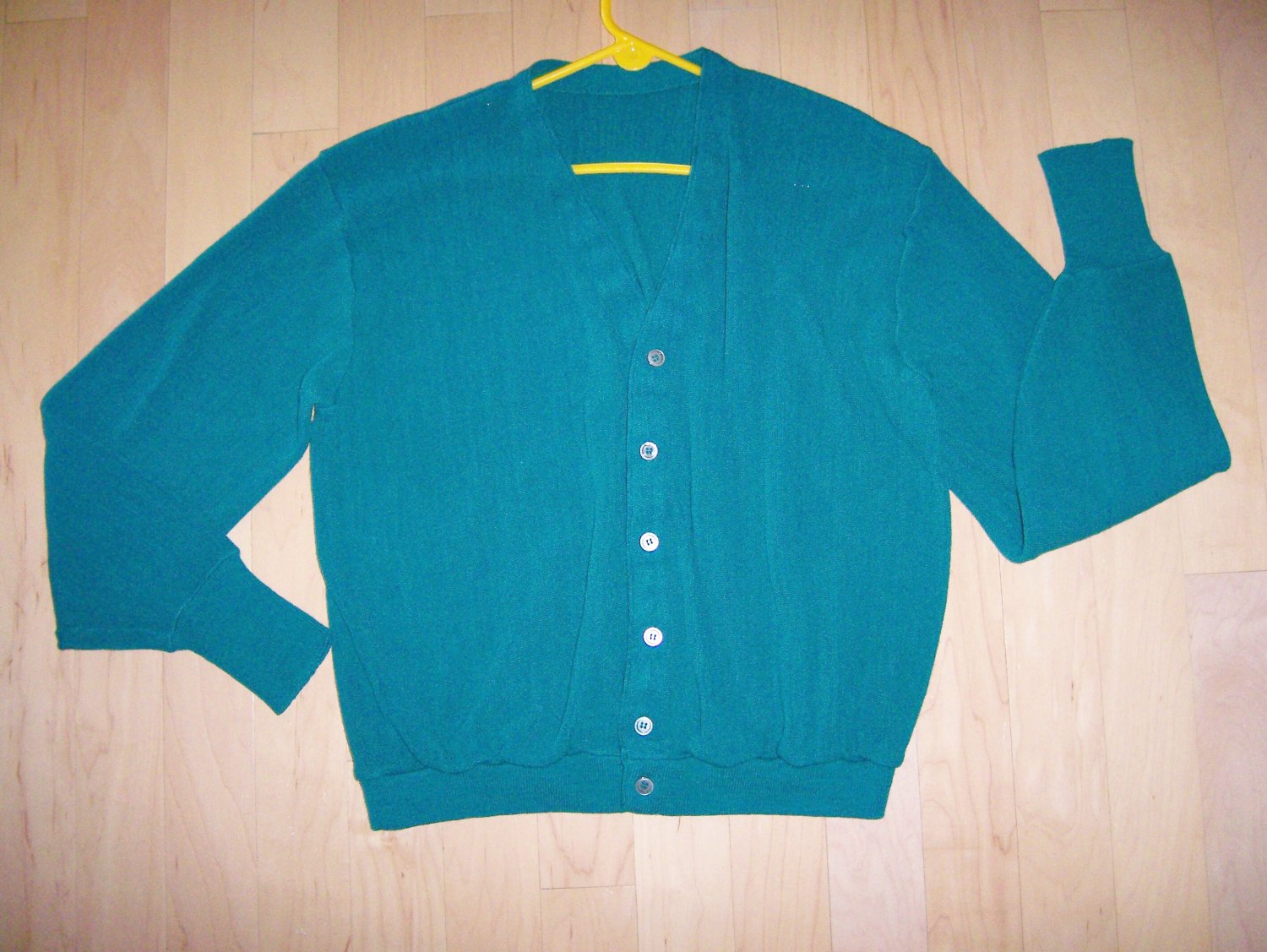 Men's Green Sweater XL