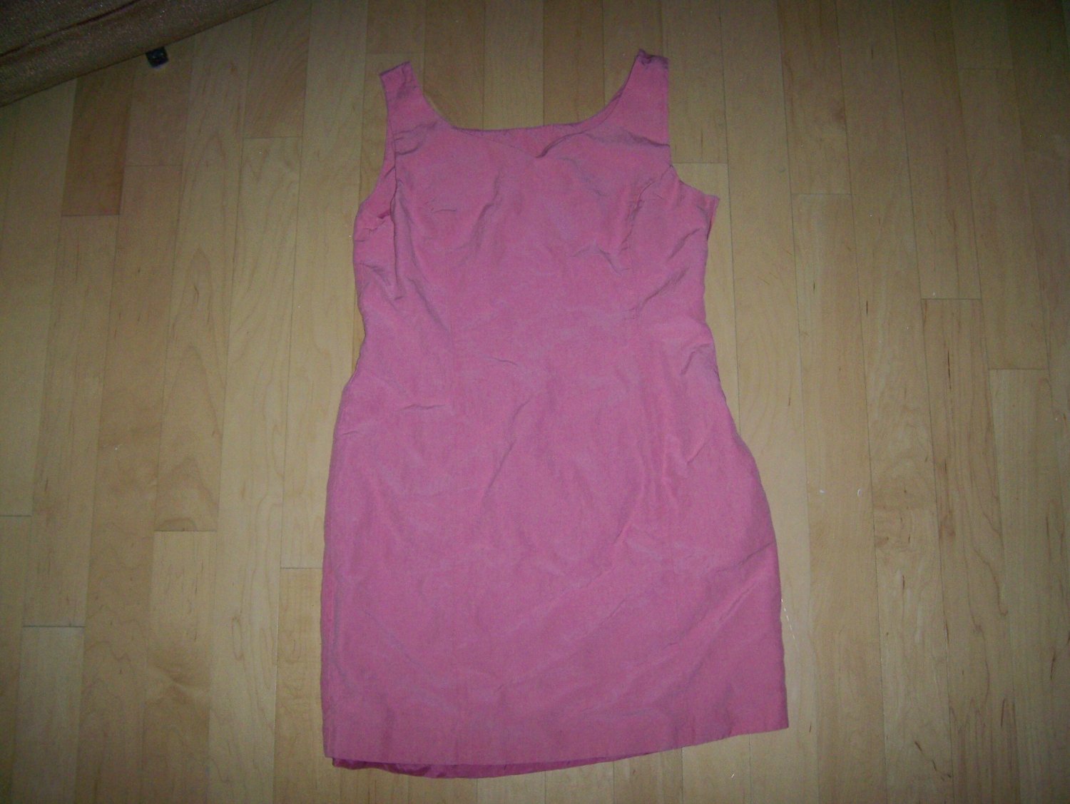 Ladies Shell Dress Size 10 Rose Colored BNK180