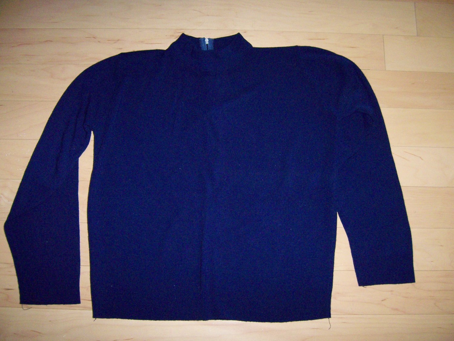 Sweater Long Sleeves Size 34 BNK205