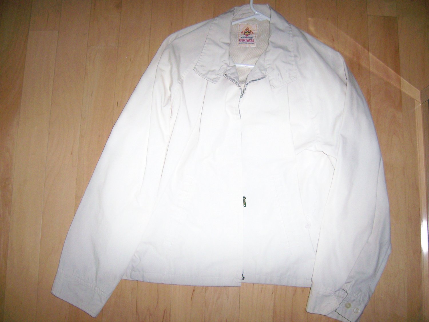 Jacket by Fashion Sports Wear Size 10 BNK247
