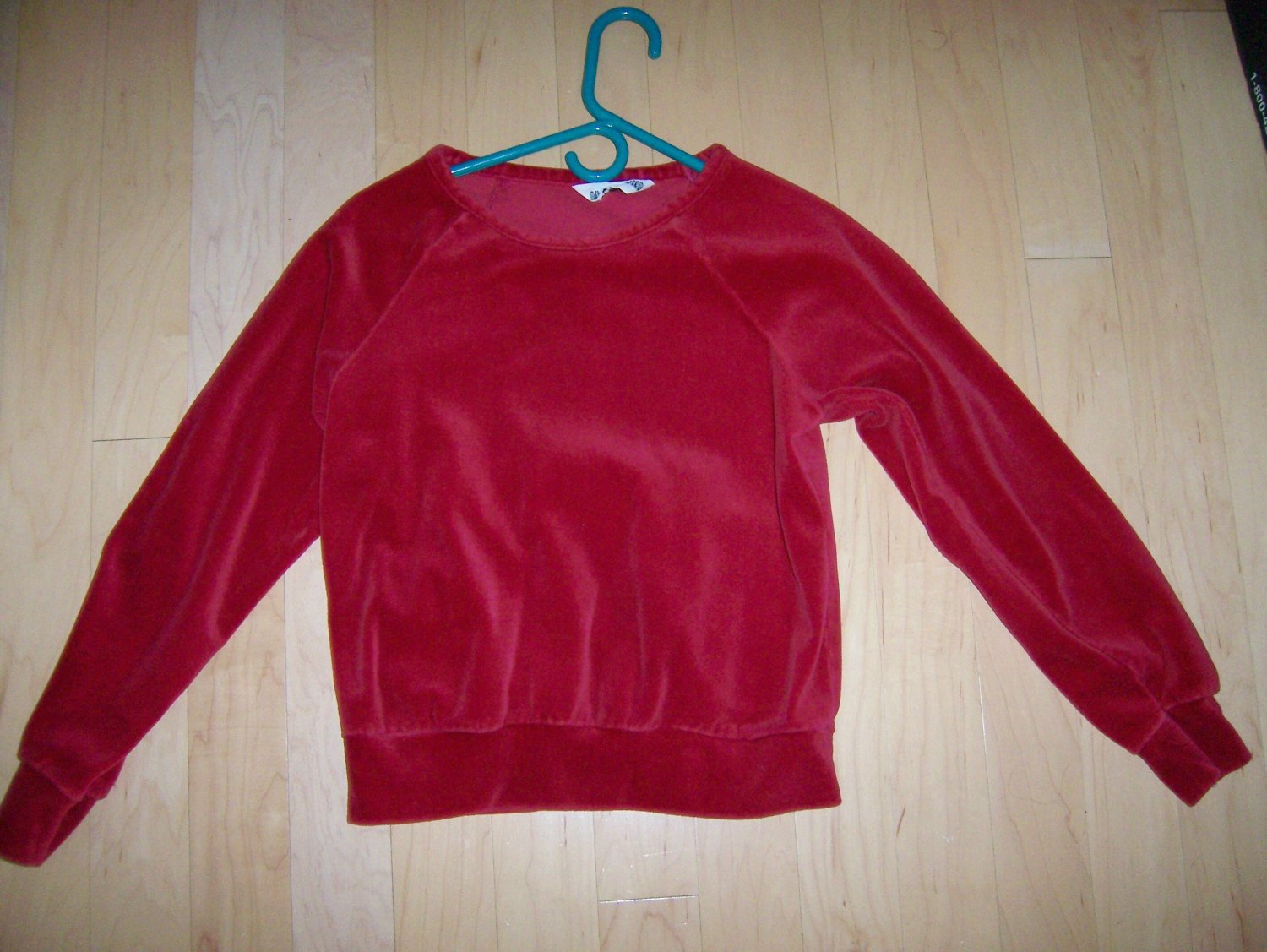 Misses/Ladies Long Sleeve Sweater Size 36 BNK286