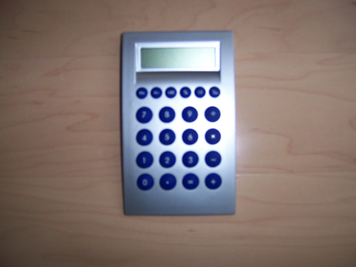 Hand Held Caculator 5x3 To Go Anywhere BNK695