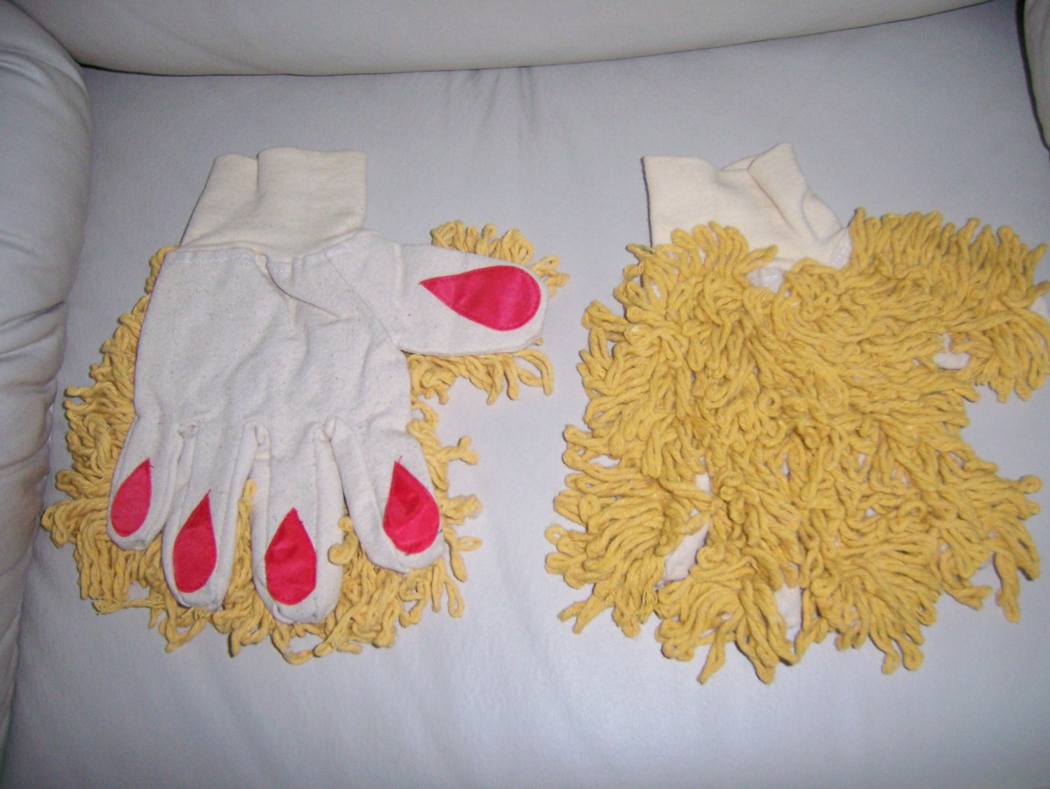 Glove Duster Machine Washable BNK750