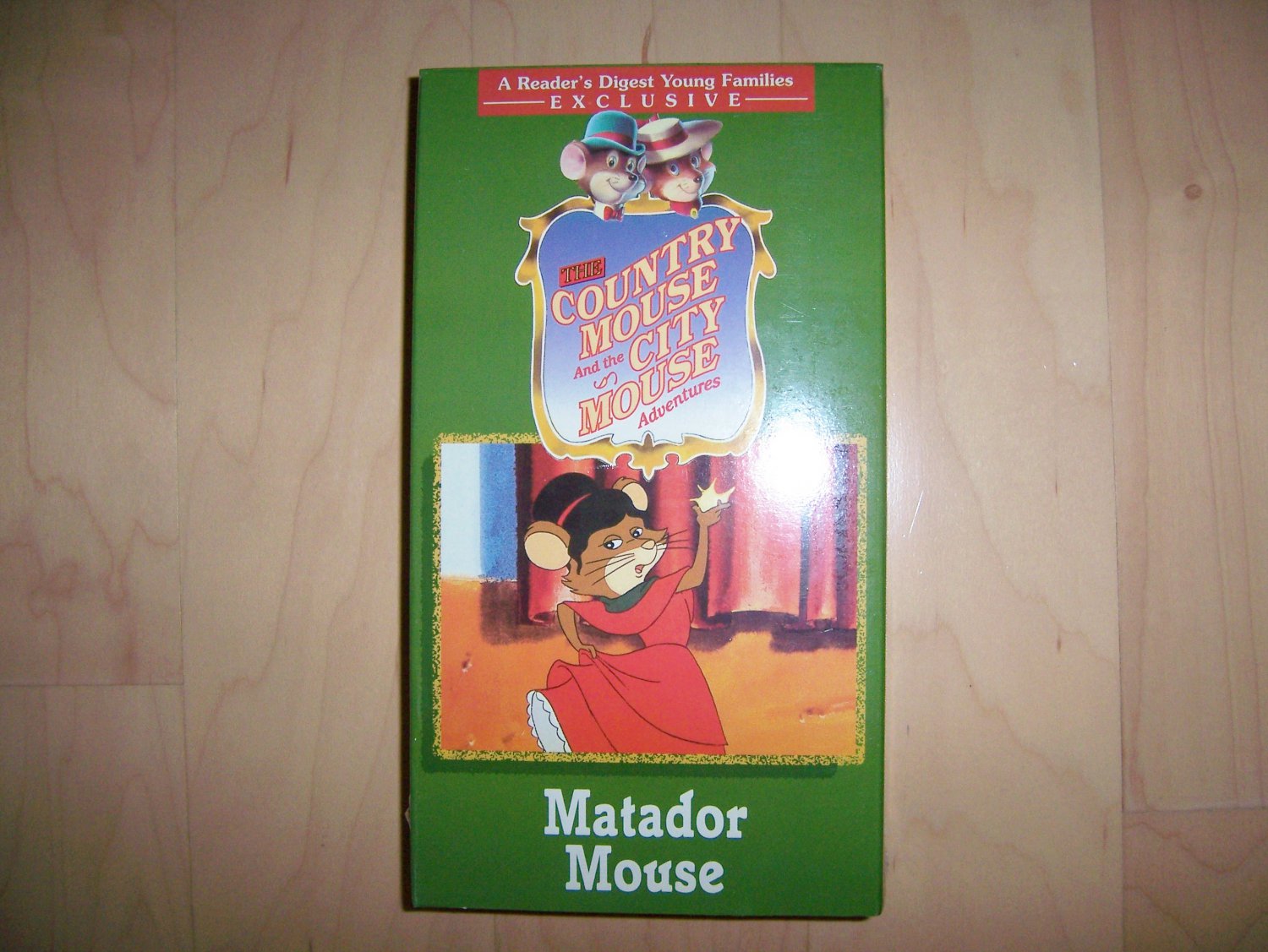 VHS Country & City Mouse Matador Mouse BNK782
