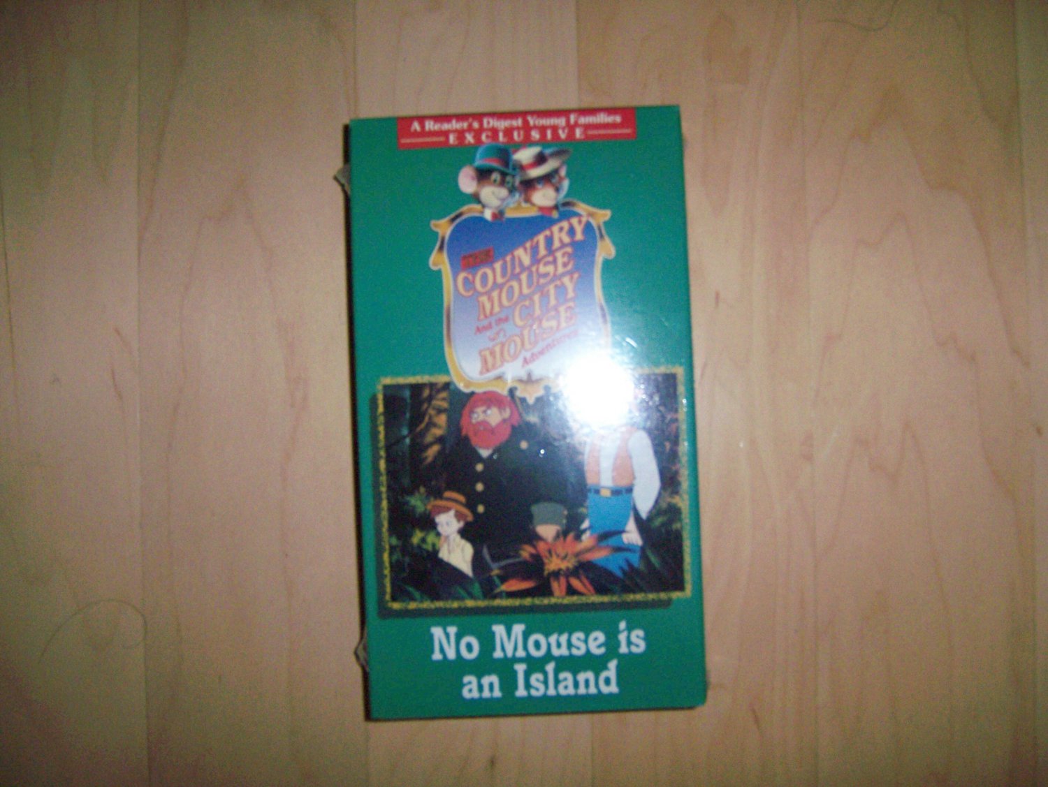 VHS Country & City Mouse No Mouse Is An Island BNK785