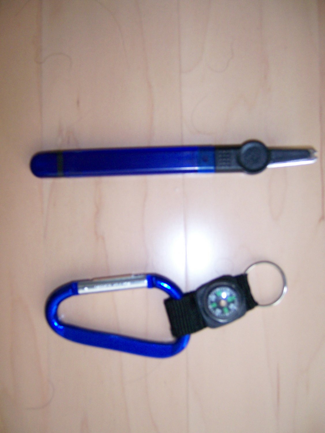 Key Chain w Compass,Staple Remover BNK834