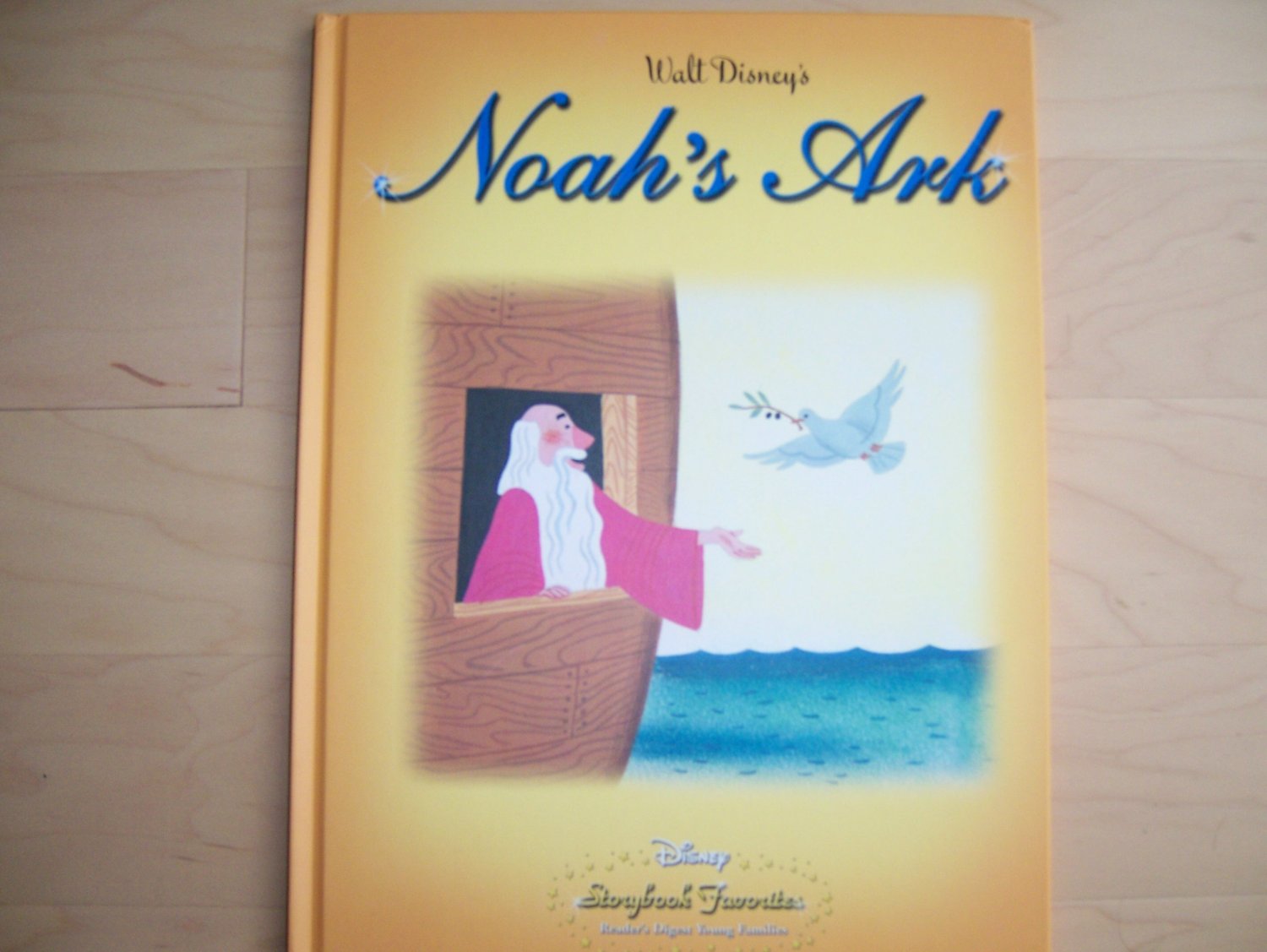 Disney's Noah's Ark Hardcover Book BNK835