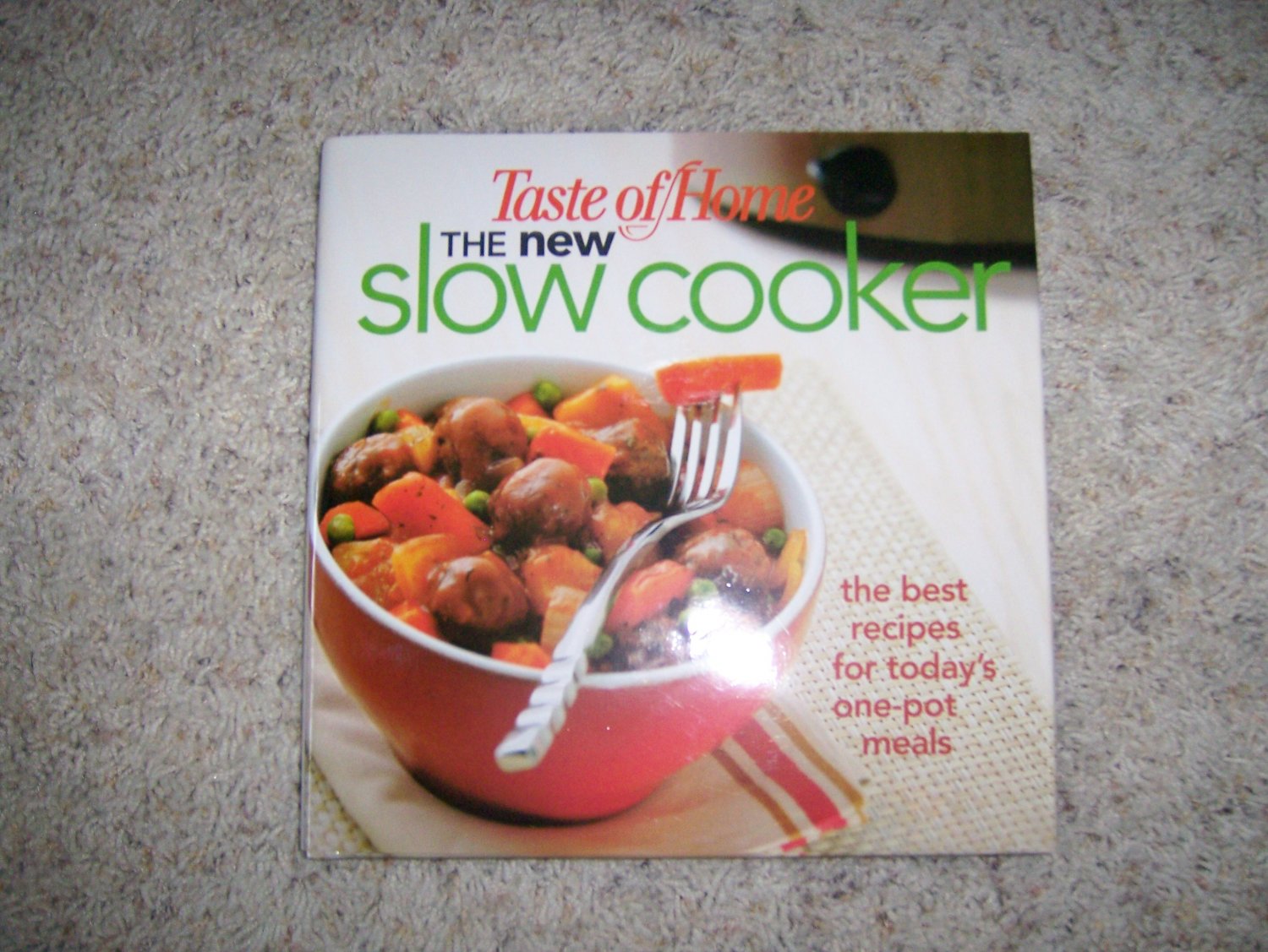 Slow Cooker Cook Book BNK990