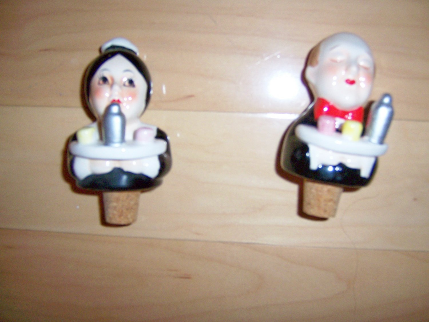 Bottle Toppers Maid & Butler H/D Porcelain BNK1064