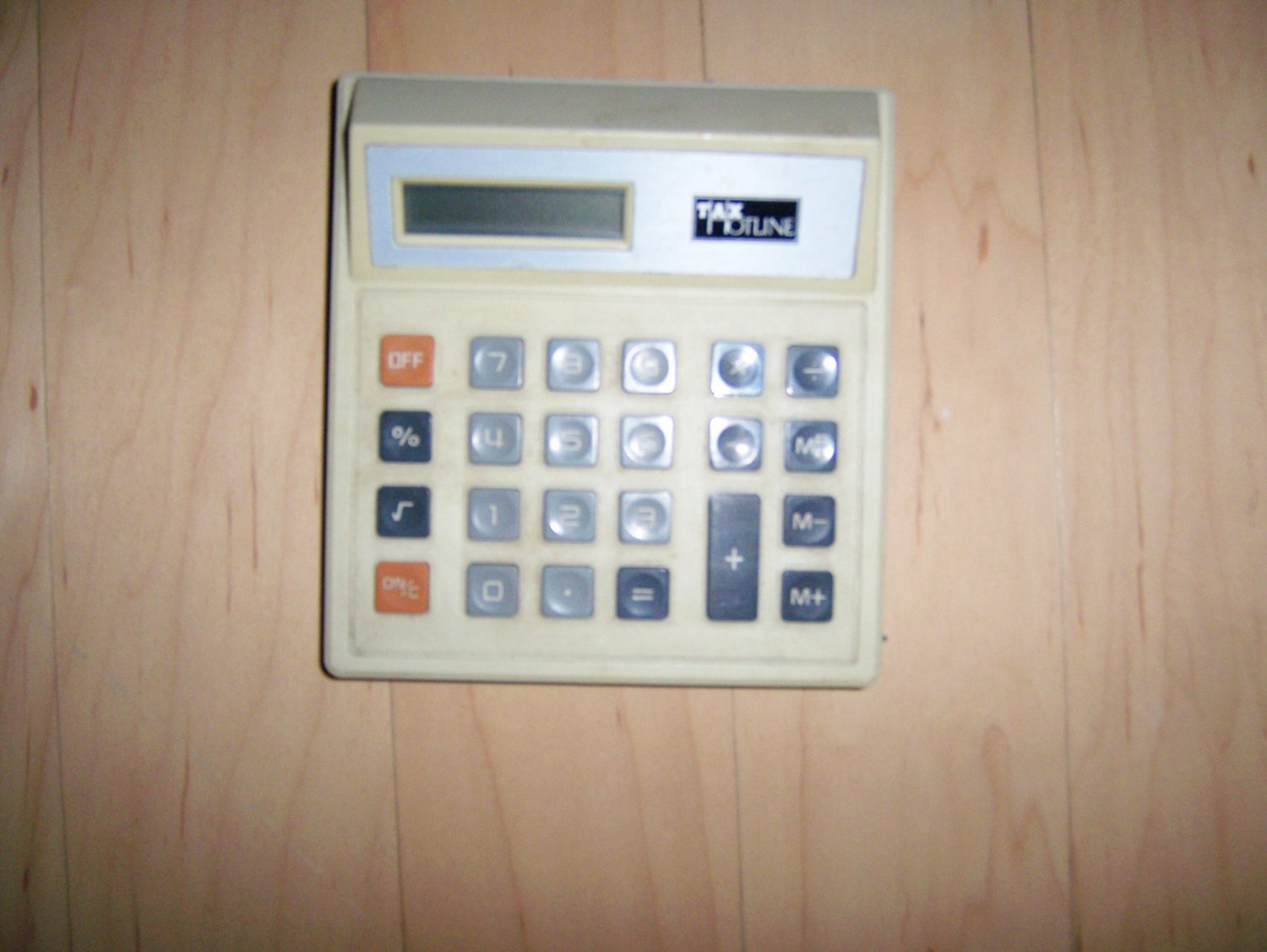 Hand Held Calculator Tax Hotline BNK1165