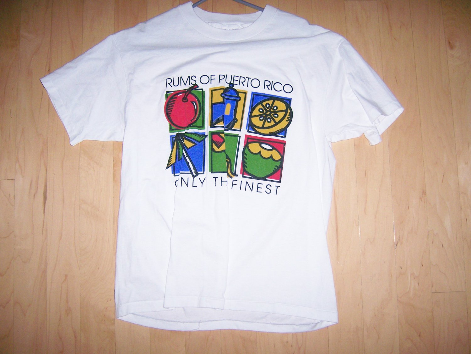 Short Sleeve Shirt Large By Hanes Cotton/Polyester BNK1407