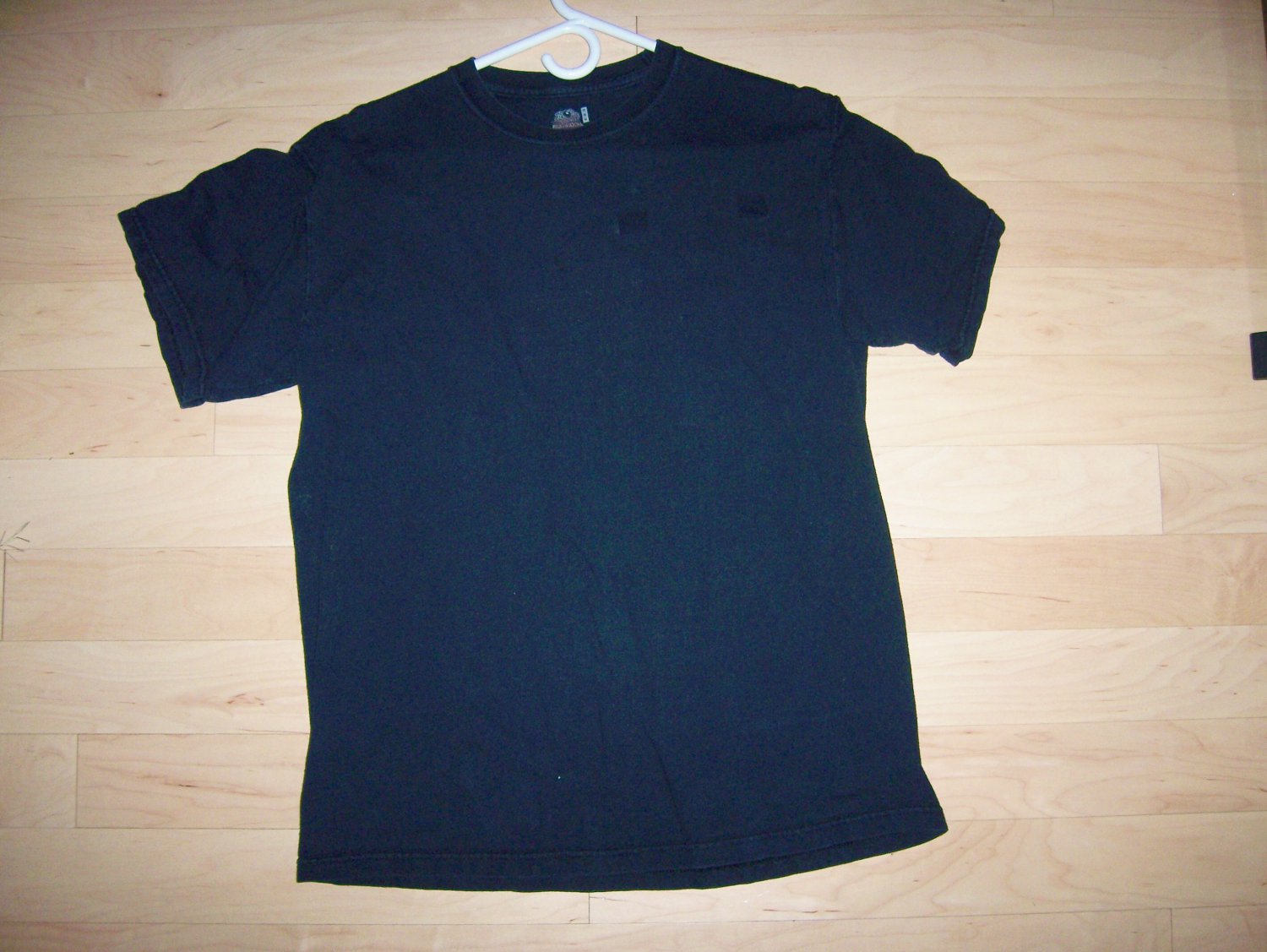 T Shirt Black Medium Unisex Medium By Fruit Of The Loom BNK1410