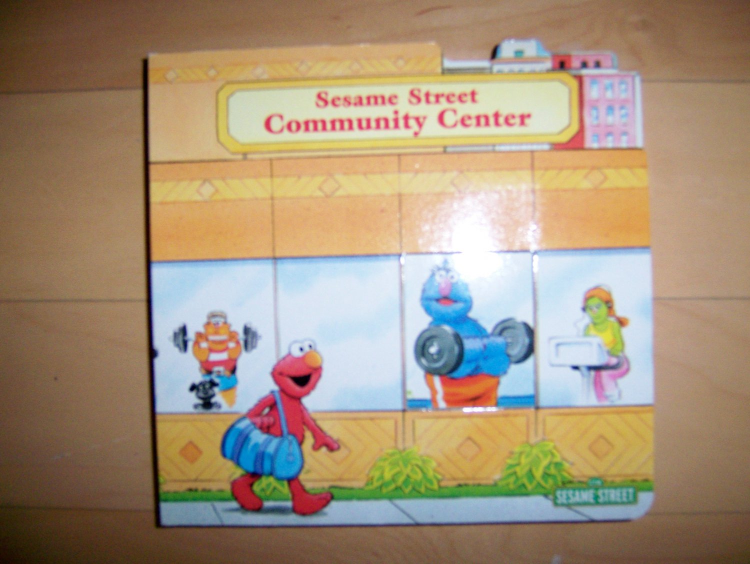 Sesame Street Community Center BNK1509