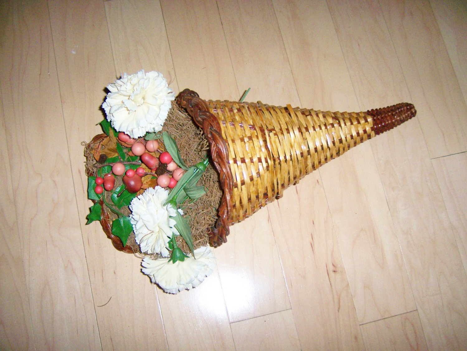 Beautiful Horn Of Plenty BNK1520