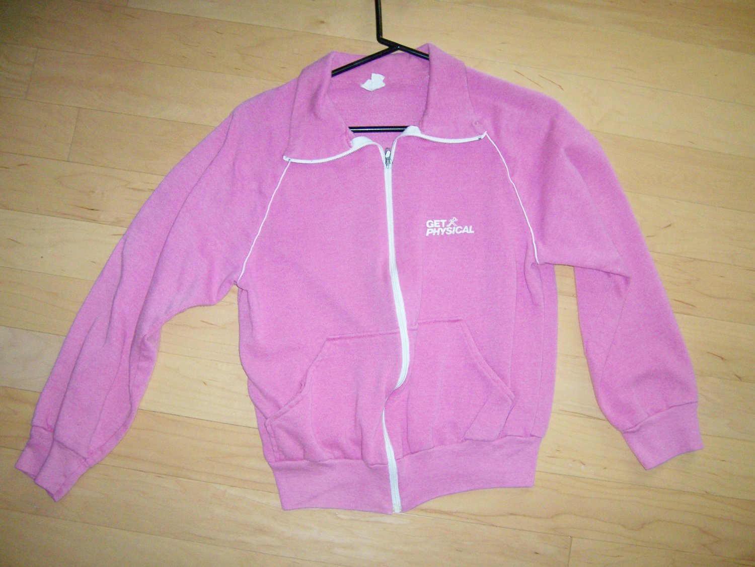 JAcket Get Physical Logoed Med Polyester/Cotton BNK1532