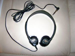 Audio Fox Ear Set Adjustable Fits Everyone BNK2133