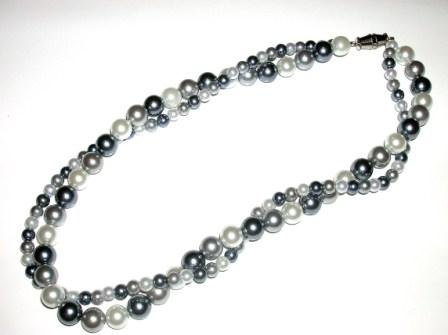 2 Strand Pearl Necklace in Grays and White. Elegant