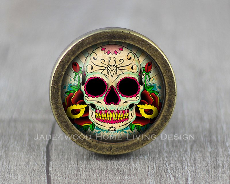 Gothic Skull Glass Cabochon Bronze cabinet Dresser Knobs pull / Dresser Pull