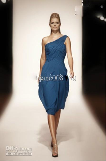 Hot Sell~~~A-Line sleeveless Evening Dresses Gown