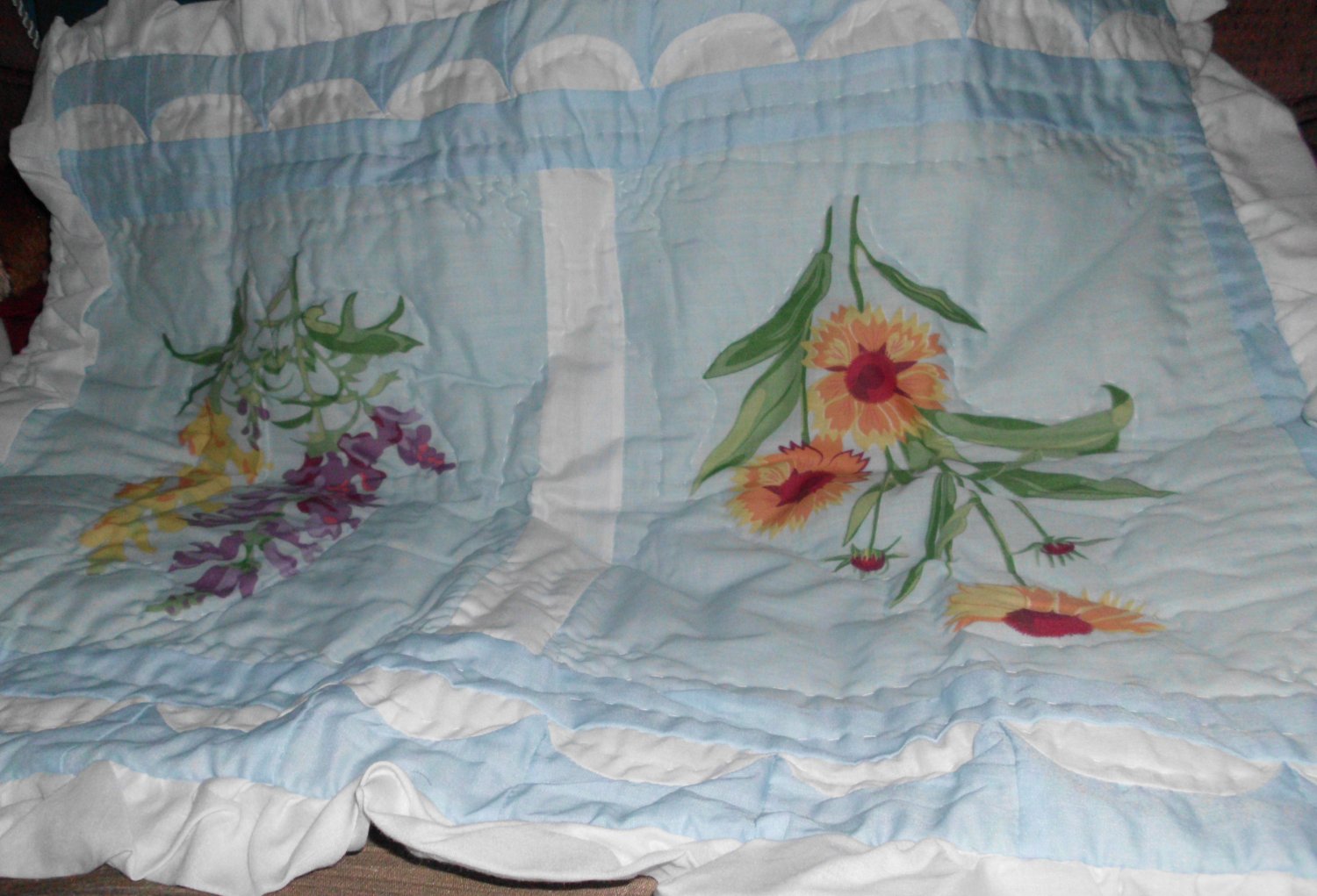 New 2 Beautiful Floral Print Shams