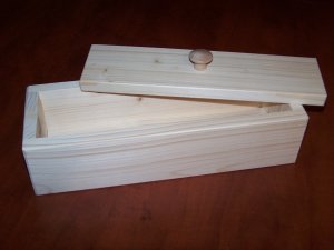 1 WOODEN SOAP MOLD TO MAKE 2 LB LOAF COLAPSABLE
