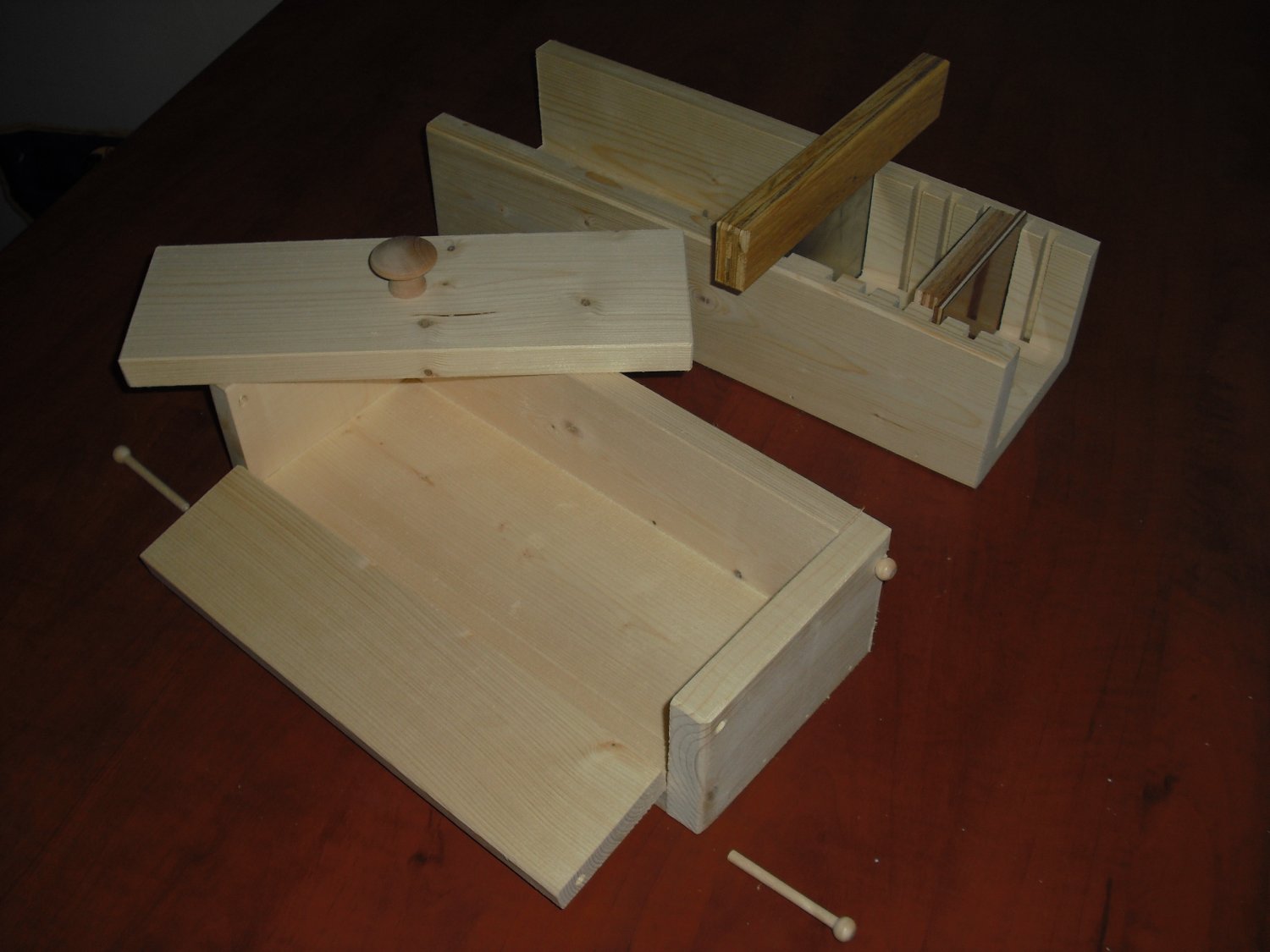 WOODEN SOAP MOLD COLAPSABLE 4-5 LB / CUTTER SLICER