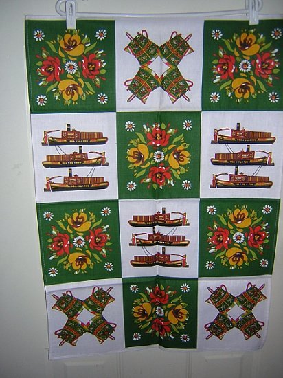 Colorful Scandinavian-like cotton towel made in UK unused hc1633
