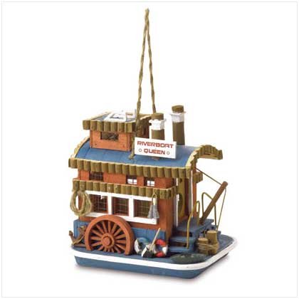 Queen Riverboat Birdhouse