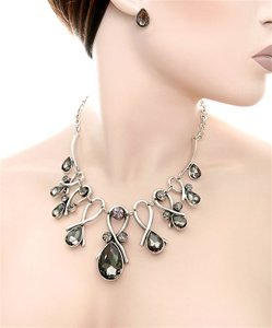 FASHION NECKLACE SET J004365