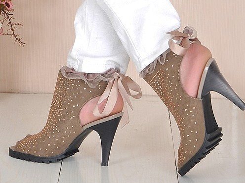Diamond Embellished Pumps sz 4.5-7 (CD11050752)