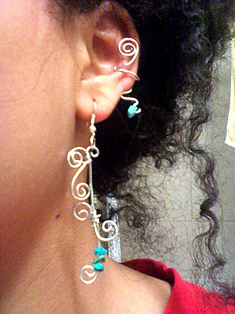 Turquoise ear cuff with matching earrings