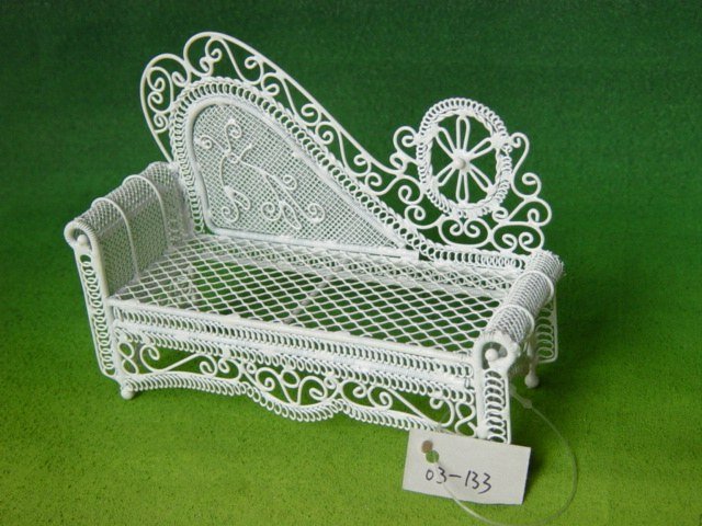 Iron Wire Crafts Bed