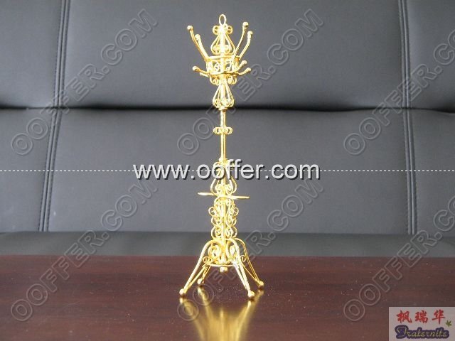 Iron Wire Craft Golden ClothTree