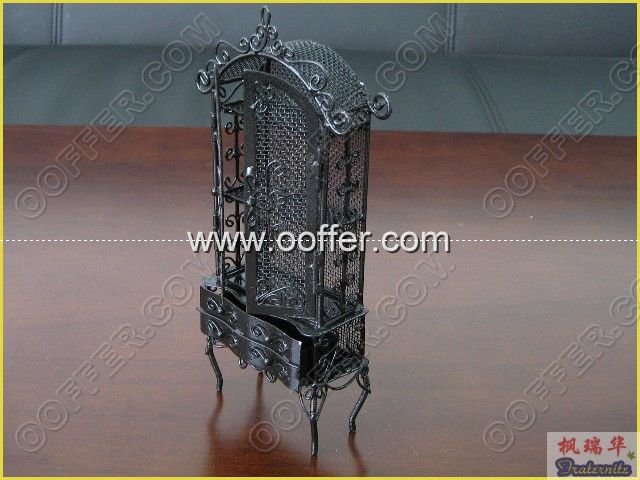 Iron Wire Craft Closet