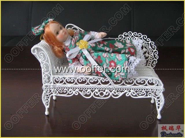 Iron Wire Craft White Flower Chair
