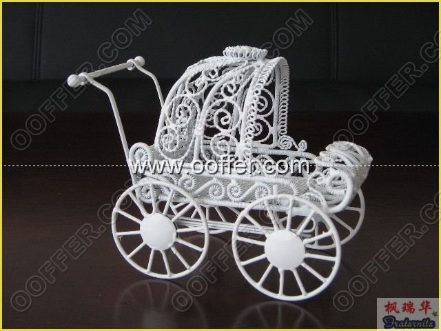 Iron Wire Craft White Cradle