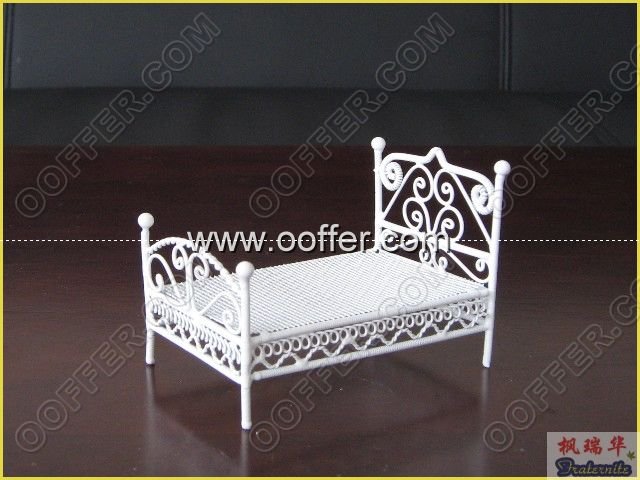 Iron Wire Craft White Bed
