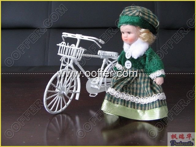 Iron Wire Craft White Bike