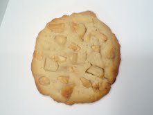 White Chocolate with Macadamia Nuts