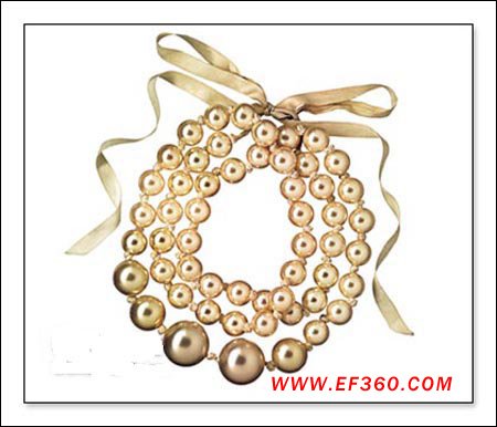pearl ring style necklace with cute bows