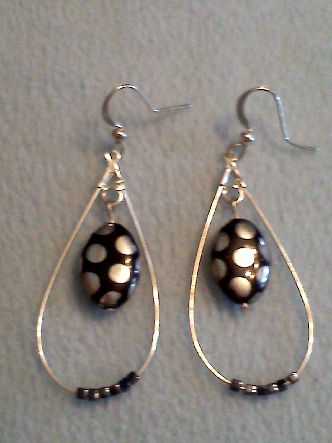 Spotty tear drop