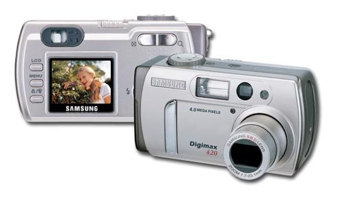 Samsung DIGIMAX 420 - 4.0 Megapixel 4X Digital Zoom Video Out PAL/NTSC- Movie Mode
