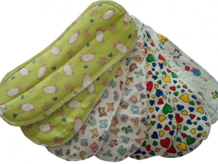 12 NEUTRAL DIAPER LINERS (DOUBLERS)