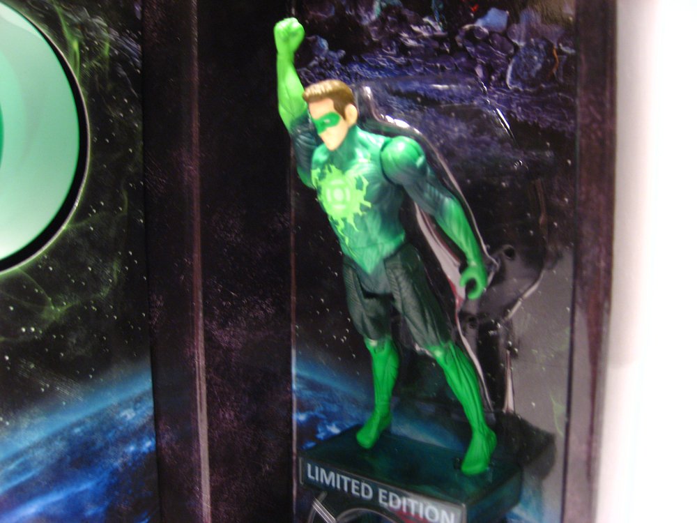Green Lantern figure limited edition movie ring stand